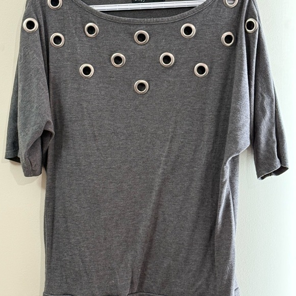 Simply Irresistible Gray Boxy 3/4 Sleeve Tee - Picture 1 of 3